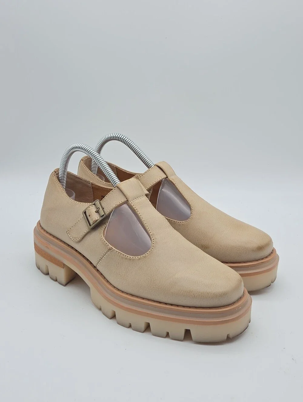 Korks Vega Platform Lug Sole‎ Mary Jane Shoes Cream Women's 8